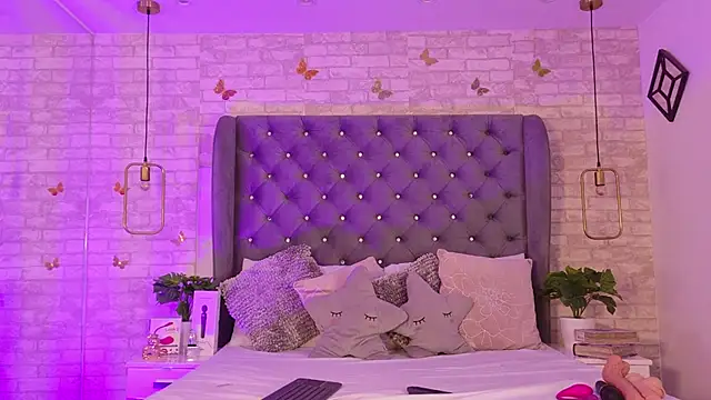 Chat XXX en directo de PauVega_