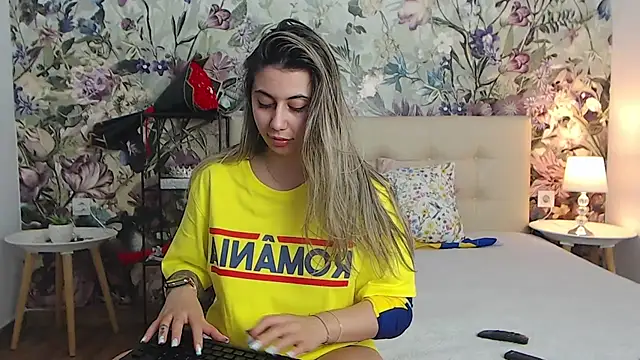 RoseDiamond06: απευθείας συνομιλία ΧΧΧ