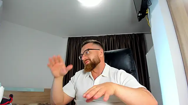 XXX chat uživo modela Findom_guy