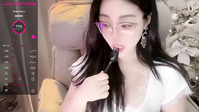 Monica-666888- Adlı Modelin Canlı XXX Sohbeti