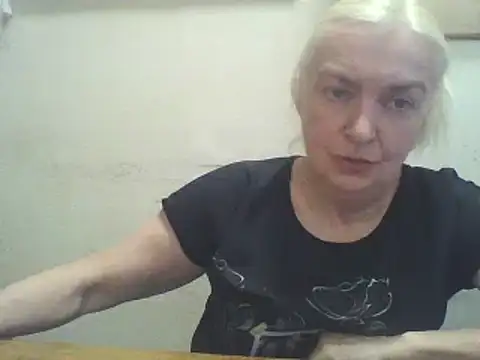 Chat +18 de Meri798 ao vivo