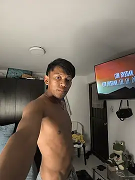 santinaughty's Live XXX Chat