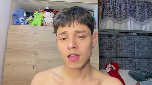 XXX chat uživo modela Andy_Belier23
