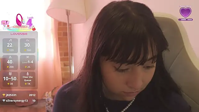 Živý XXX chat EmmitaGarcia