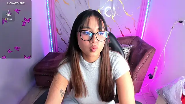 Chatroom XXX en direct de Nasha_abby