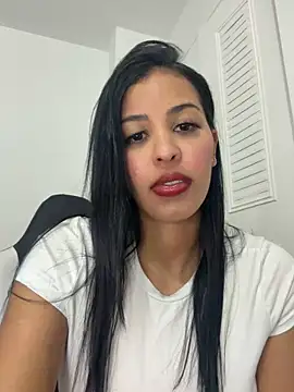 Valerie-S' Live XXX Chat