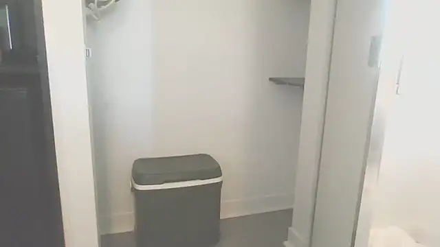 Yankeedave420 élő XXX-chatje