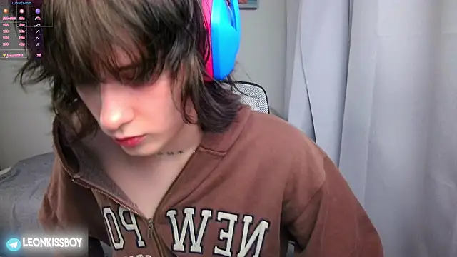 Chat +18 de LeonBoykisser ao vivo