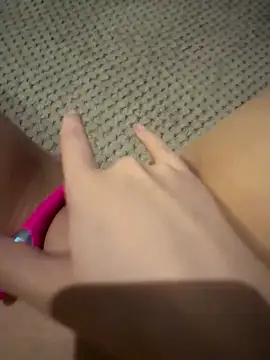 anonimgirl18old Chat XXX in diretta