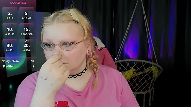 LottieReed Chat XXX in diretta