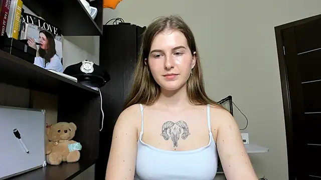 OhMyAlice Chat XXX in diretta