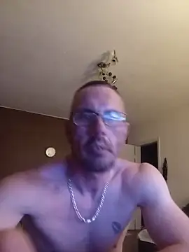 XXX chat uživo modela hwdpjp71