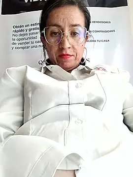 Valentina--1 live XXX chat