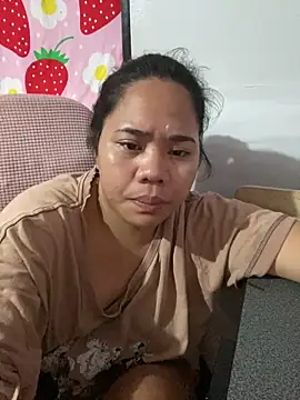 XXX chat uživo modela _UrSingleMamiBella_