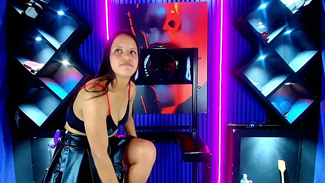 Girls_of_fire__ live XXX chat