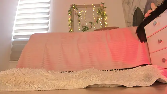 دردشة Bella_desi_ الجنسية المباشرة