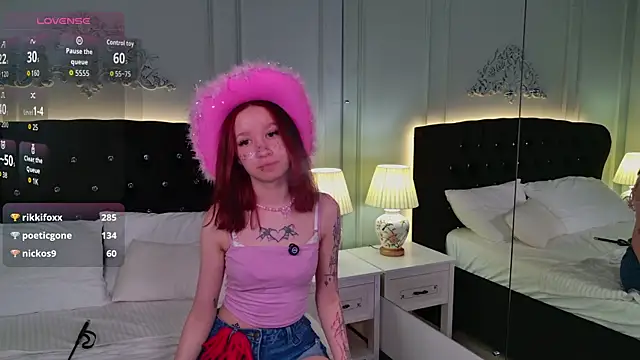 Mi_Mi_Mia Chat XXX live