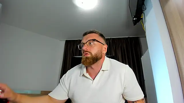 Findom_guy – Naživo XXX chat