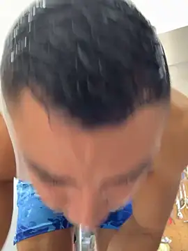 Paul22cm- লাইভ XXX চ্যাট