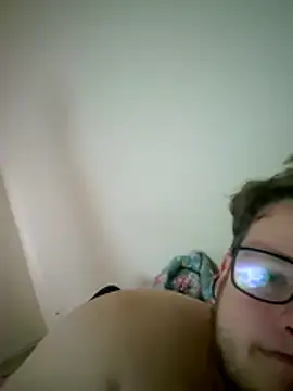 Purple_Mario élő XXX-chatje