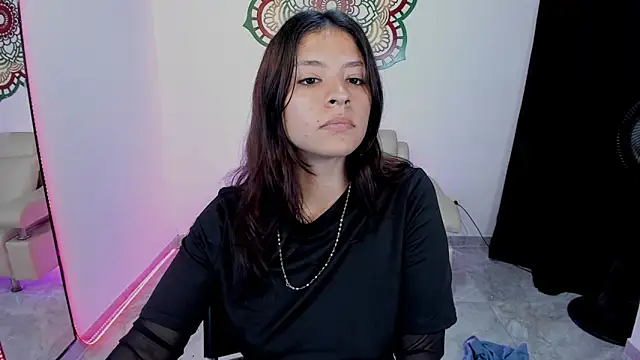 Candy_fox_19 Live XXX-Chat