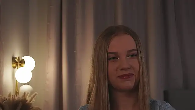 tayashy élő XXX-chatje