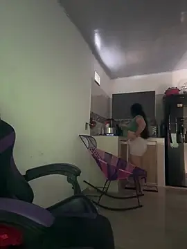 Онлайн чат XXX Lovelipsbig