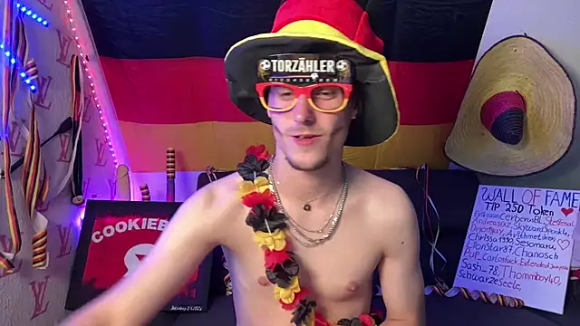 Cookieboy88 লাইভ XXX চ্যাট