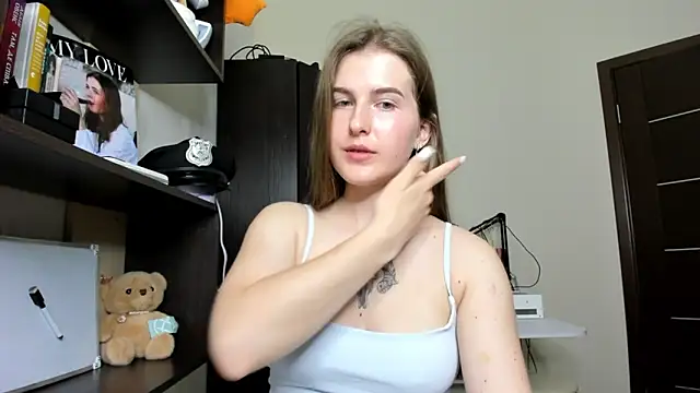 OhMyAlice live XXX chat