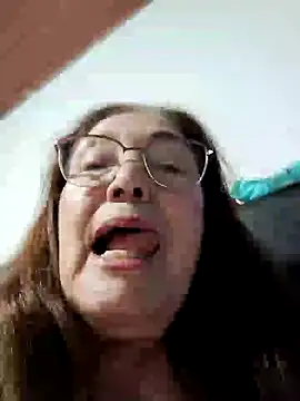 Vicky_Rosse élő XXX-chatje