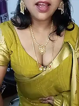 Czat XXX na żywo – Chandini_Telugu
