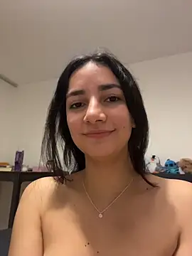 Chatroom XXX en direct de EmmyBullockk