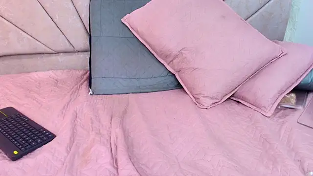 Chat XXX Live ariana_florez_