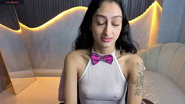 Tifany_Tx Adlı Modelin Canlı XXX Sohbeti