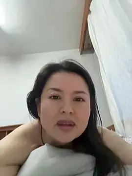 xxiaxia-2026's Live XXX Chat