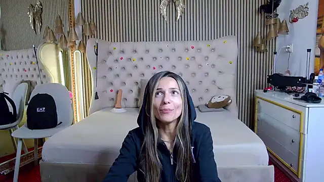 PlayfulShow Chat XXX live