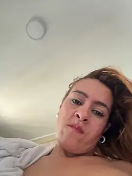 Natigoonzalez লাইভ XXX চ্যাট