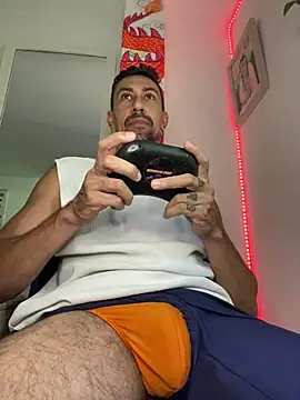 XXX chat uživo modela dantedesirexx