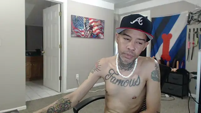 Chat XXX en directo de Michigan9000