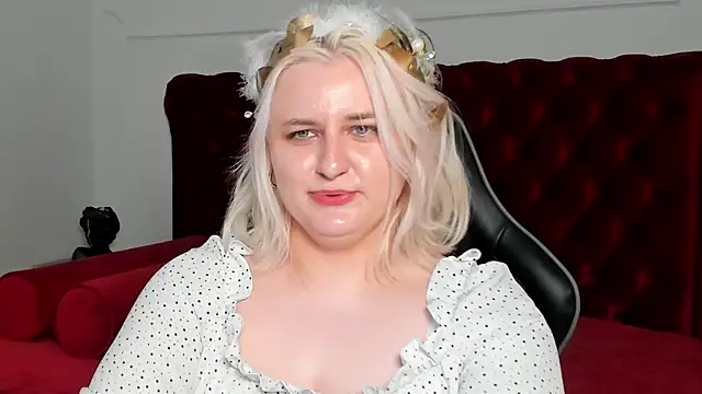 LioraArdynn Live XXX chat