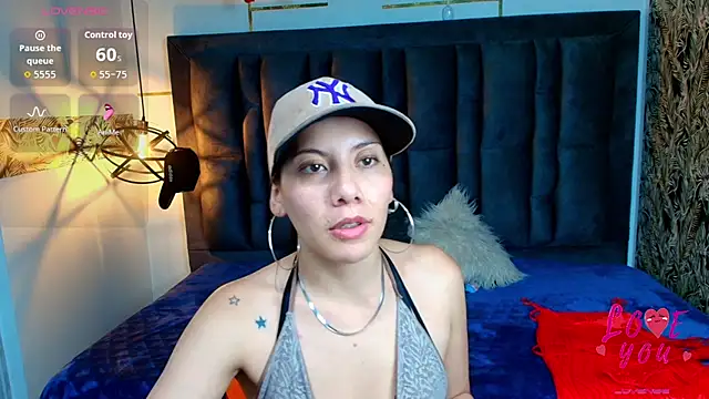 Abril_Fox__'s Live XXX Chat