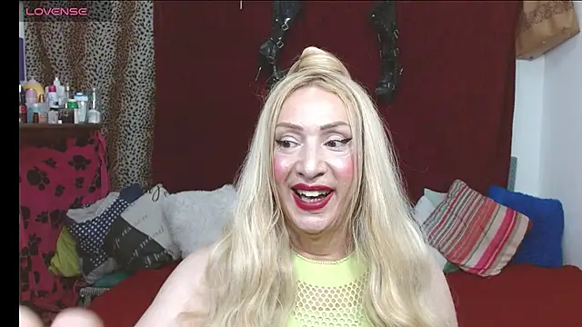 elena_evans élő XXX-chatje