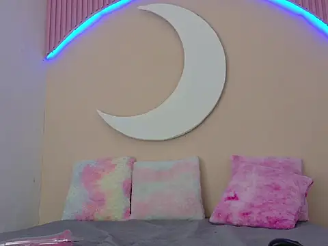 SamanthaLaurent Live XXX Chat