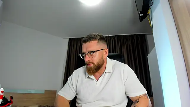 Findom_guy 라이브 XXX 채팅