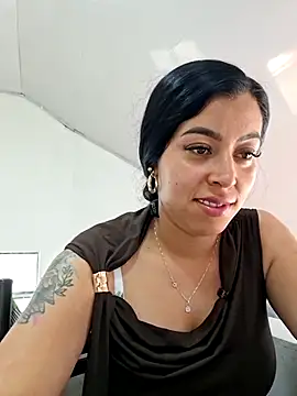 Czat XXX na żywo – Luianna