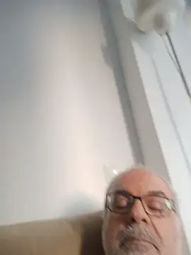 Chat +18 de Satiro_Sevilla ao vivo