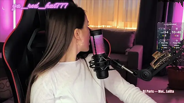 -RED_HAT- Live XXX-chat