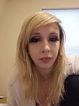 Онлайн чат XXX AmethystFoxx