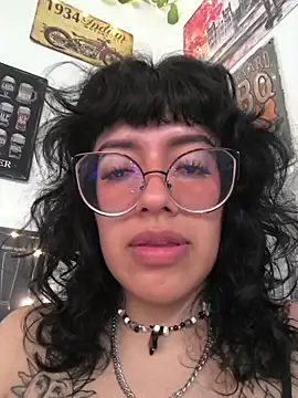Fun_Everywhere Live XXX-Chat