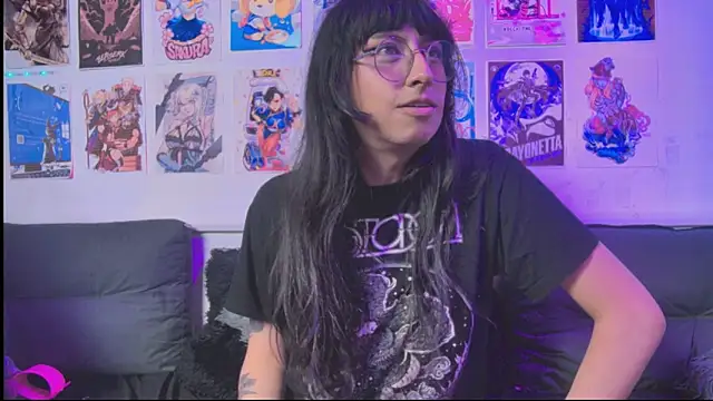 XXX chat uživo modela snowblack_